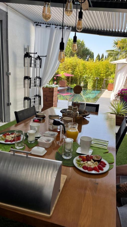 Mon Petit Bali Bed and Breakfast Maussane les Alpilles Buitenkant foto